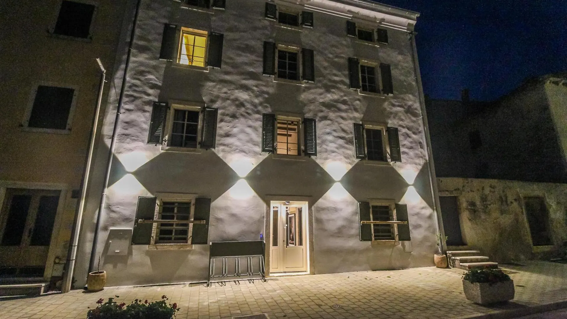 Apartment Chiara-Center Of Bale 0*,